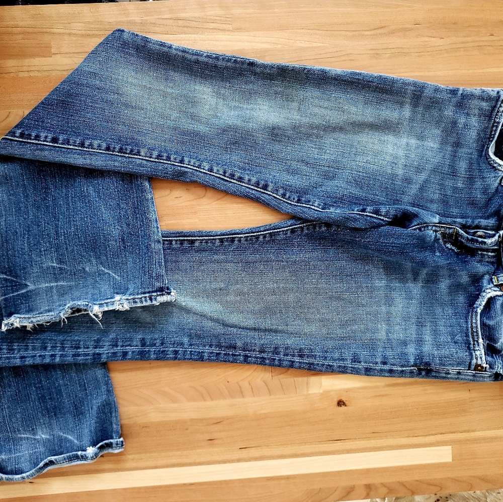 The BEST jeans!